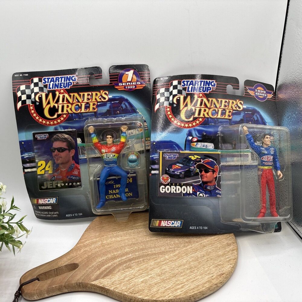 Lot of 2- 1999 Winner's Circle Series Starting Lineup #24 Jeff Gordon Figure NIP